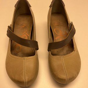 OTBT Dressy clog-like shoes